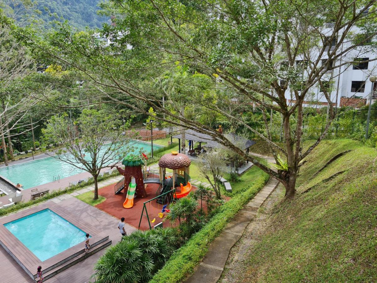 4-7 Pax Genting View Resort Kempas Residence -Free Wifi, Netflix And Free Parking Resorts World Genting Esterno foto